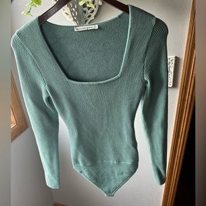 Never worn Abercombie bodysuit